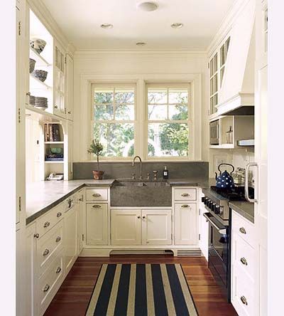 An image displaying balance between aisle space, light, and storage.