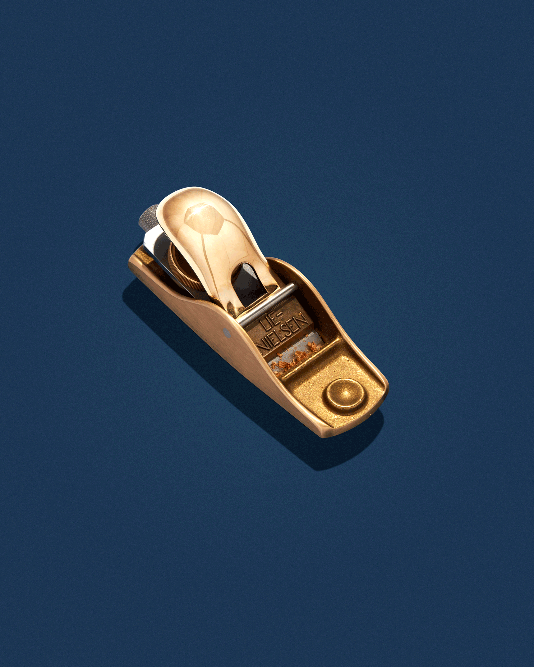 Block_Plane_Shaving_v1